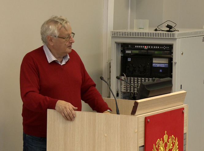 Поздравляем с защитой диссертации!