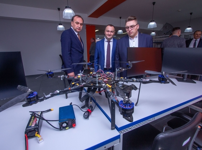 В НИИ «ТС» СПбГУТ запустили новое производственно-исследовательское пространство