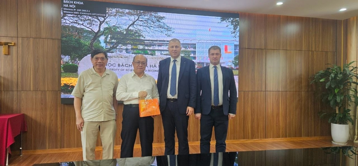 Вьетнамо-российский форум народной дипломатии завершил работу