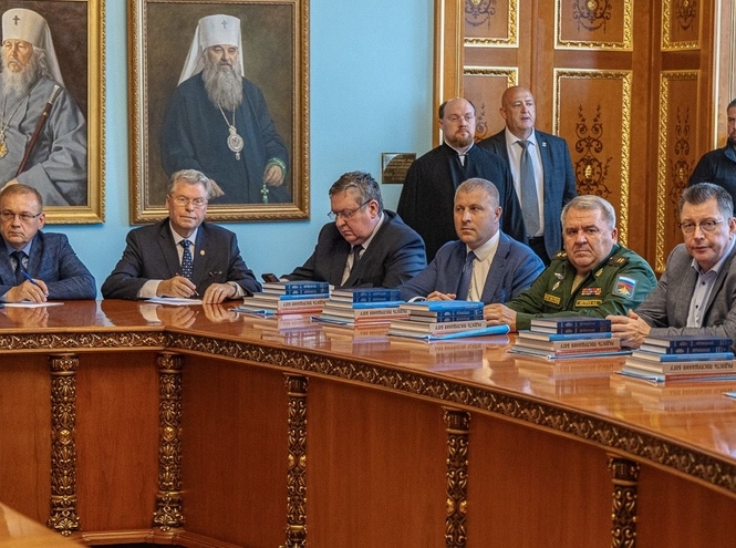 Ректор СПбГУТ принял участие во встрече митрополита Варсонофия с ректорами вузов