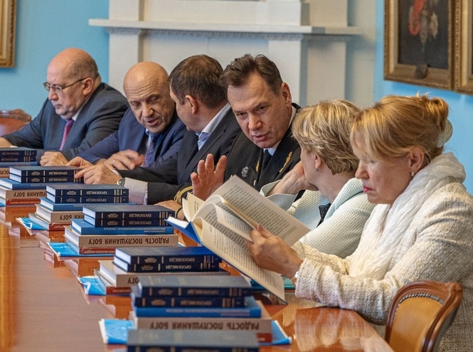 Ректор СПбГУТ принял участие во встрече митрополита Варсонофия с ректорами вузов