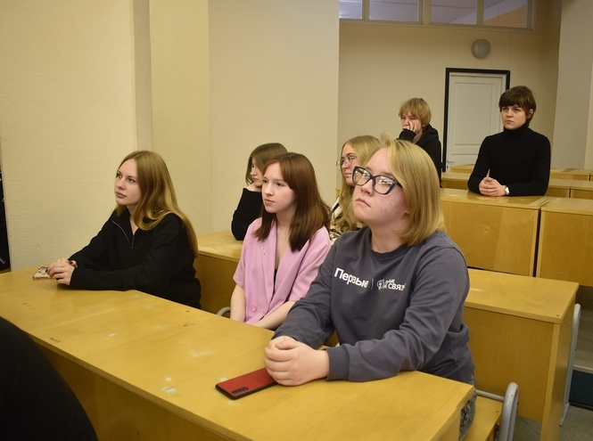 В Архангельском колледже телекоммуникаций прошли мероприятия в честь 95-летия СПбГУТ