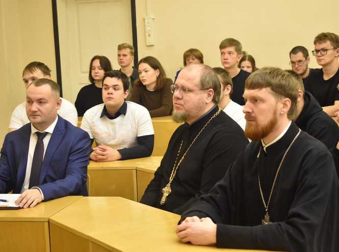 В Архангельском колледже телекоммуникаций прошли мероприятия в честь 95-летия СПбГУТ