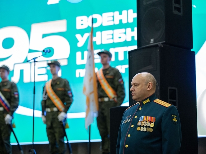 Военному учебному центру при СПбГУТ 95 лет
