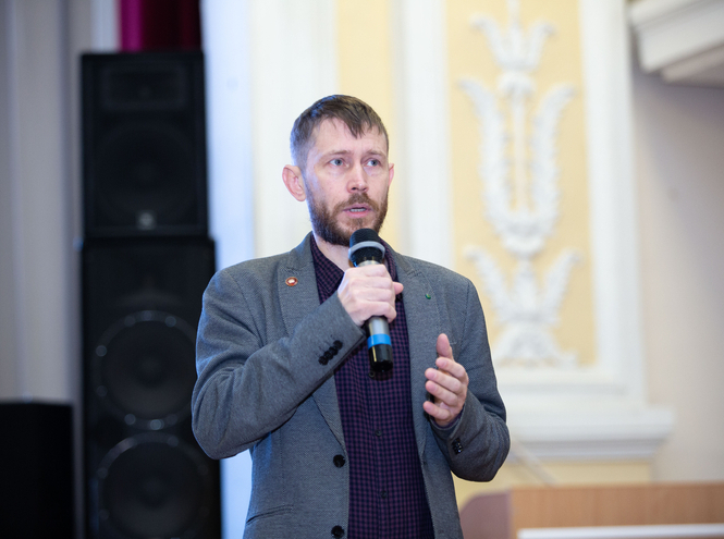 В СПбКТ показали фильм о волонтерской работе