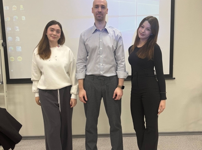 Диалог между прошлым и будущим: СПбГУТ на юбилее профсоюзного движения