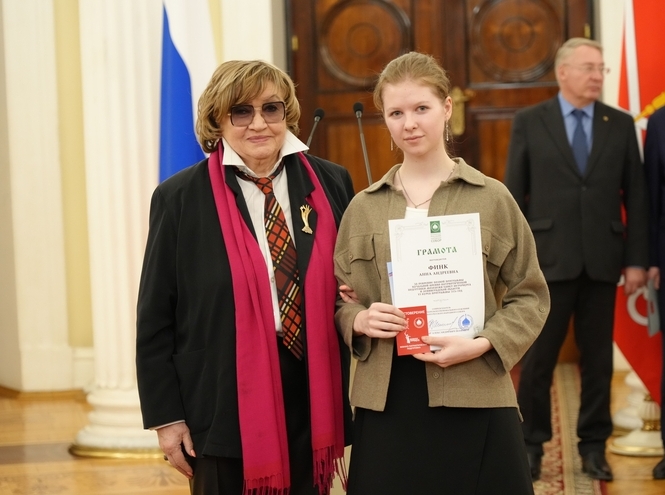 Студентов СПбКТ наградили за участие в программе военно-патриотического воспитания молодежи