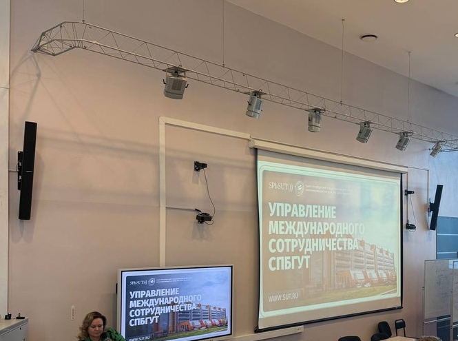 В СПбГУТ прошло собрание для иностранных студентов