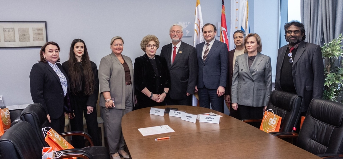 СПбГУТ провел переговоры с международными партнерами