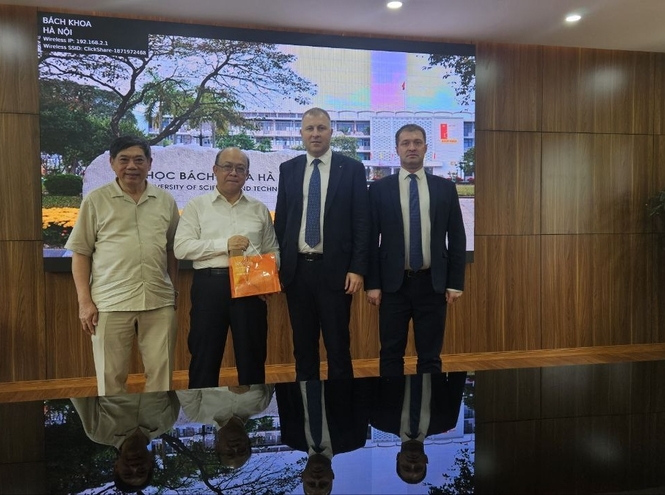 В СПбГУТ подвели итоги деловой поездки во Вьетнам