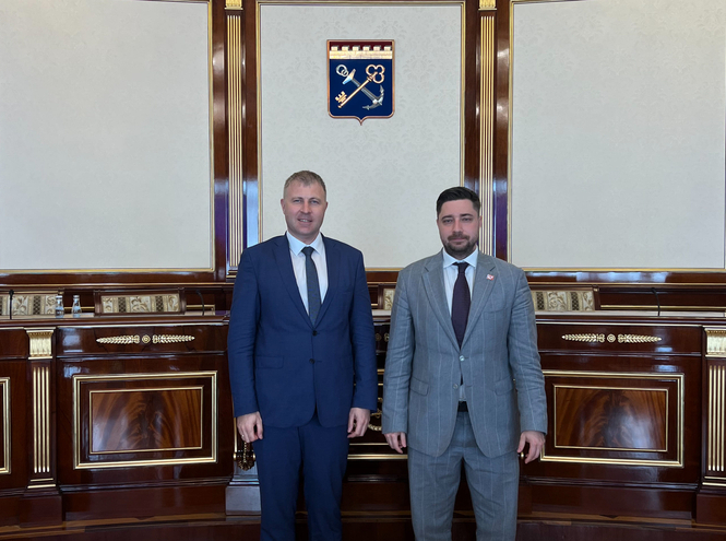 Ректор СПбГУТ представил систему развития ГИС перед губернатором Ленинградской области