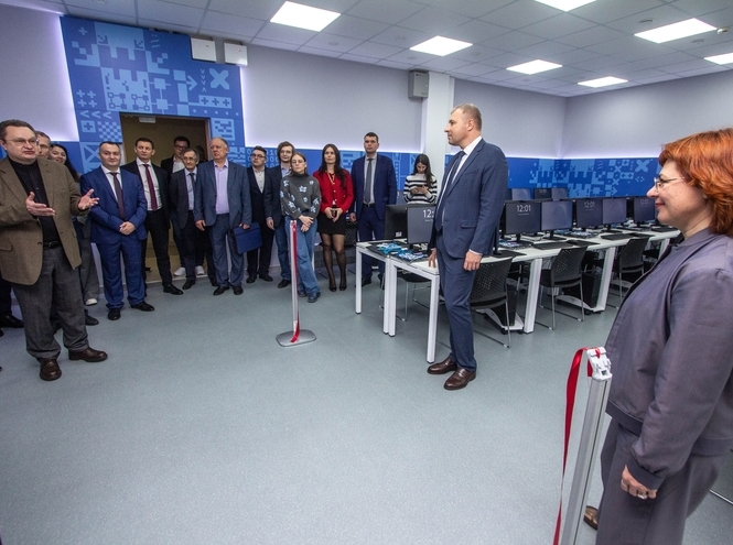 «Астра-лаборатория» в СПбГУТ станет сердцем ИТ-образования Санкт-Петербурга