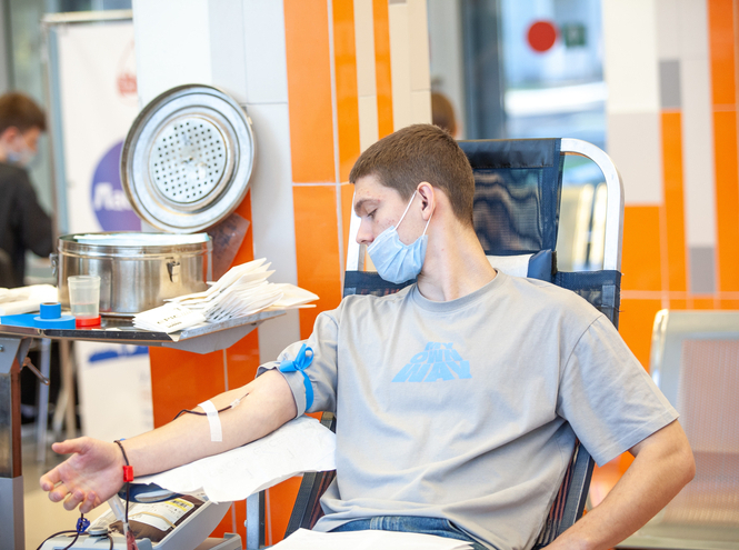 Почти 200 человек стали участниками Дня донора в СПбГУТ