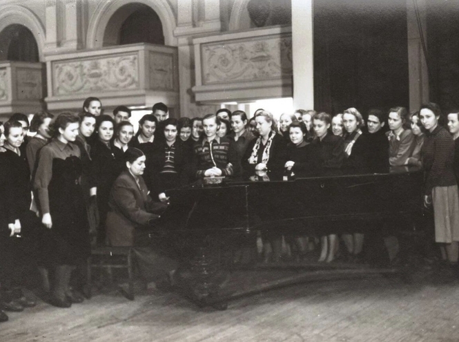 Быть «бончевцем» — значит быть частью одной семьи: символы истории СПбГУТ