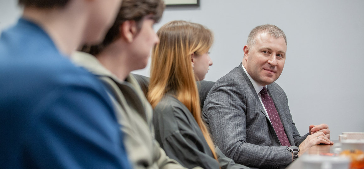 Ректор СПбГУТ встретился с первокурсниками-высокобалльниками