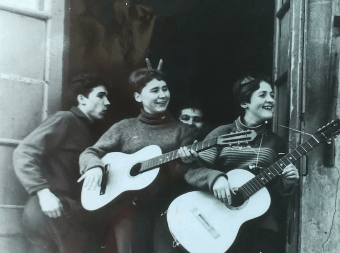 «Ещё все каникулы впереди!»: как отдыхали студенты ЛЭИС-СПбГУТ разных поколений