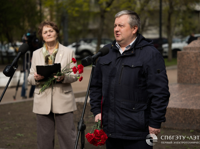 День радио: как в Петербурге чтут изобретателя и вдохновляют студентов на новые открытия