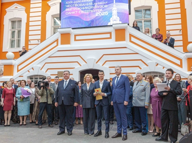 Максим Белов из СПбГУТ — в числе лучших выпускников Санкт-Петербурга