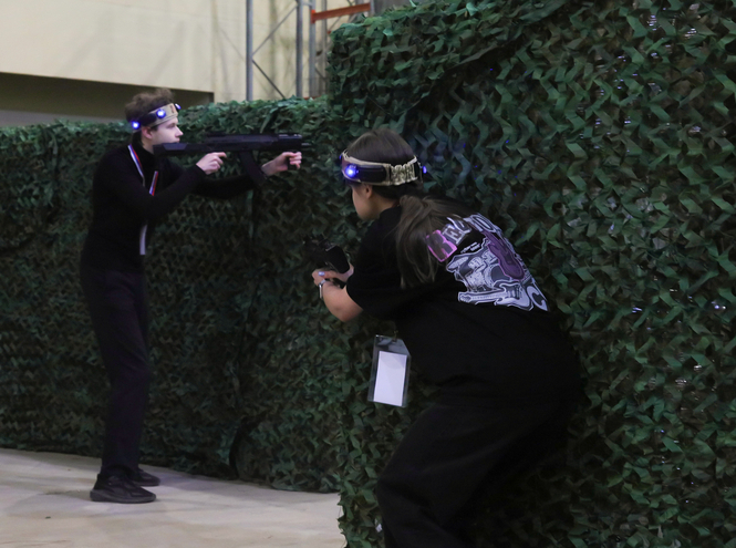 В СПбГУТ прошел турнир по лазертагу между командами факультетов