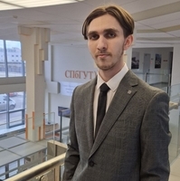 Зуйков Максим Артемович