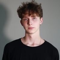 Плескачев Роман 